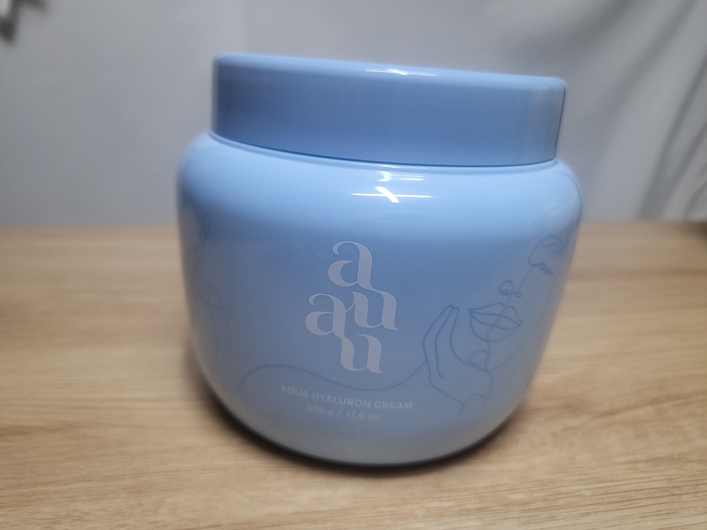 水润透明质酸面霜的真实用户使用照片