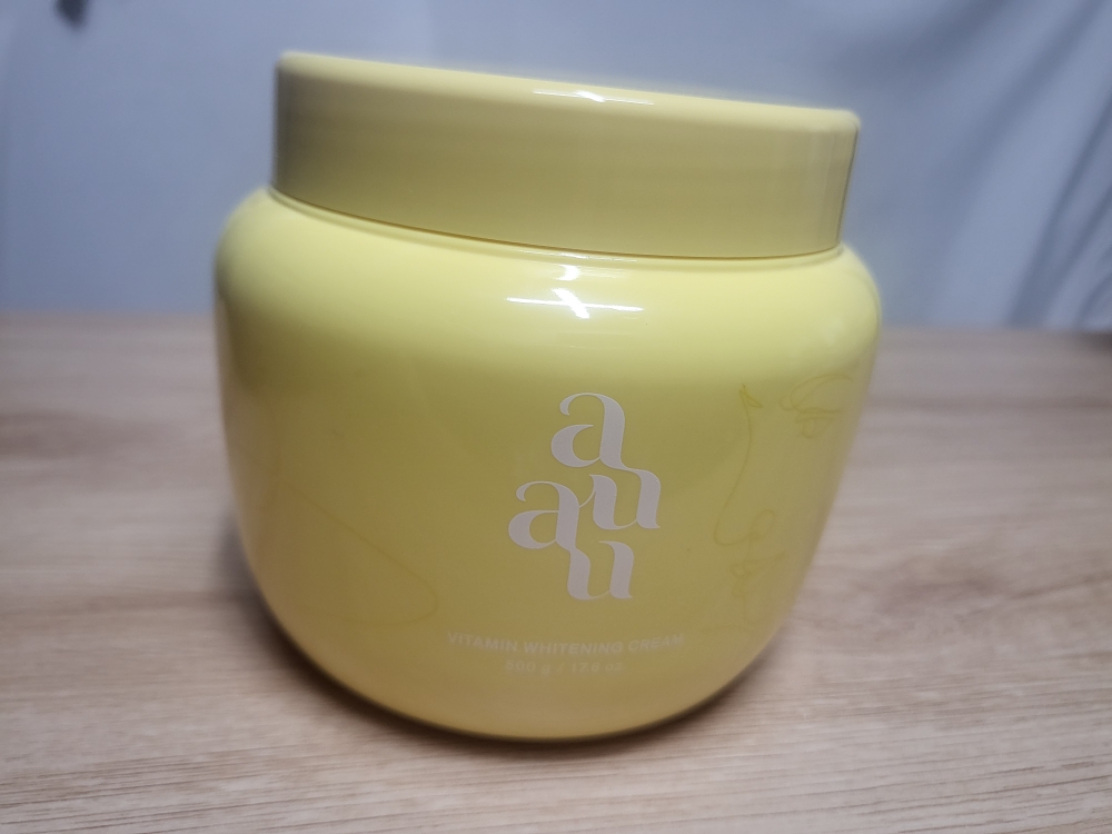 维生素美白霜的真实用户使用照片