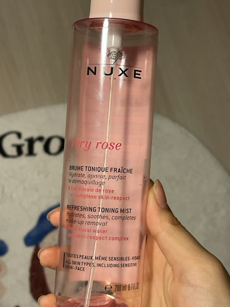 눅스 (NUXE) 베리로즈 리프레쉬 토너 review image
