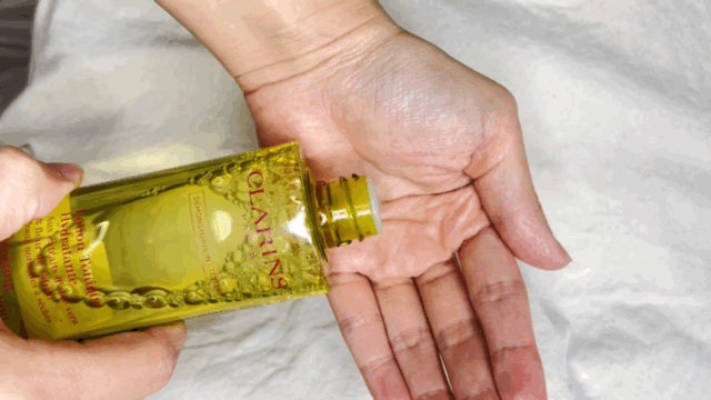 클라랑스 (CLARINS) 토닝 로션 [하이드레이팅] review image