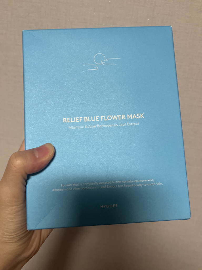 휘게 (HYGGEE) 릴리프 블루 플라워 마스크 review image