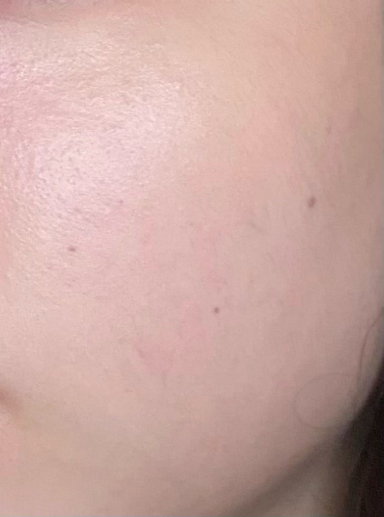 미샤 (MISSHA) 글로우 쿠션 [SPF40/PA++] [21호 페어] review image