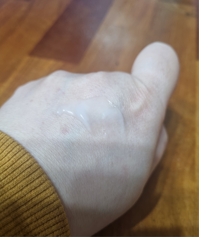 하다라보 (HADALABO) 고쿠쥰 퍼펙트 젤 review image