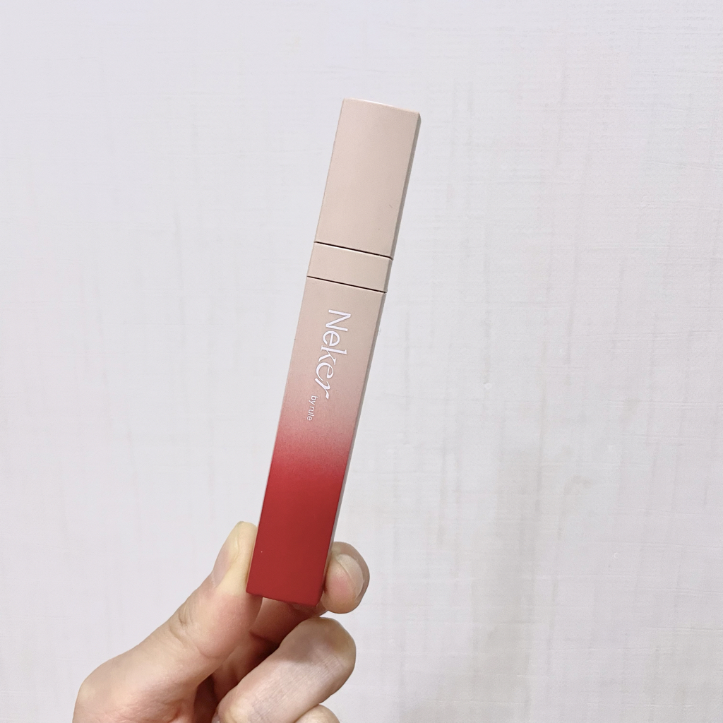 네케르 (Neker) 컬러스웨이드 립라커 [08 딥무드레드] review image