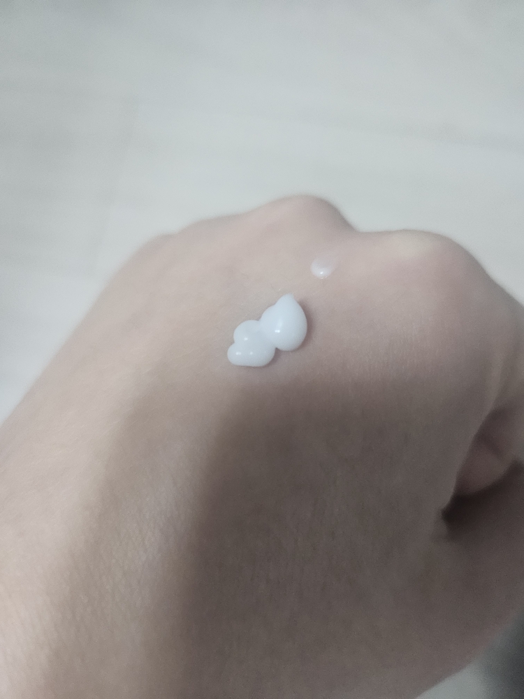뉴라덤 (NEURADERM) 뉴로락토 모이스처라이저 크림 review image