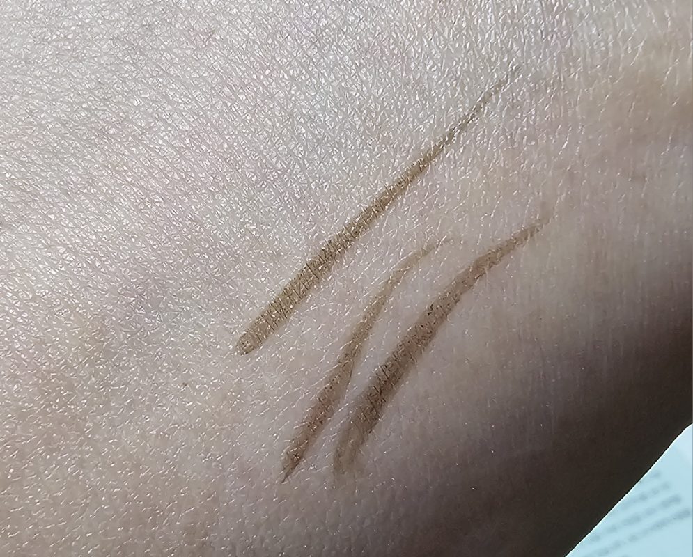 Real user review photo of 2x Eyeliner [#1 Soft Deep Brown]