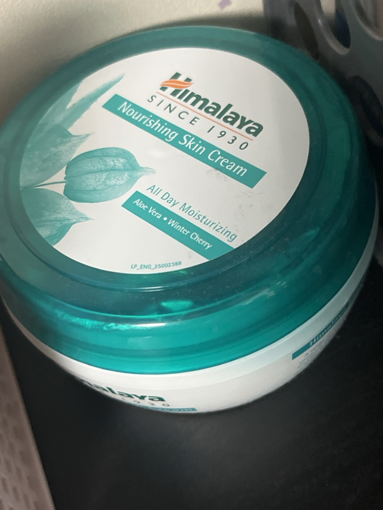 滋养保湿霜的真实用户使用照片