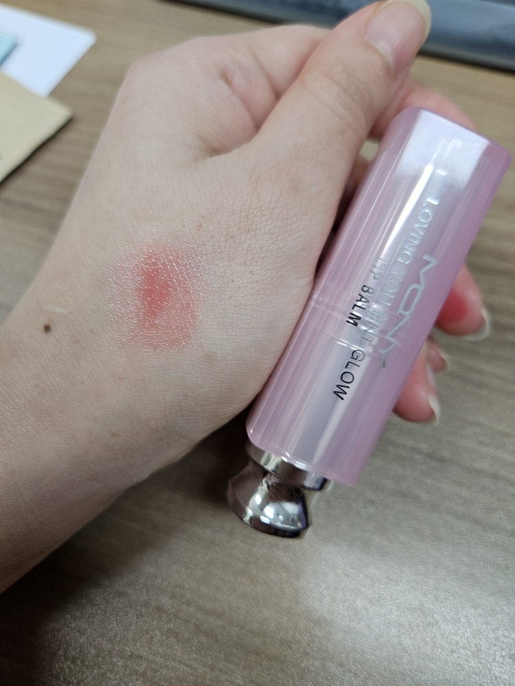 맥퀸뉴욕 (MACQUEENNEWYORK) 러빙유 틴트 글로우 립밤 [05 클리어레드] review image