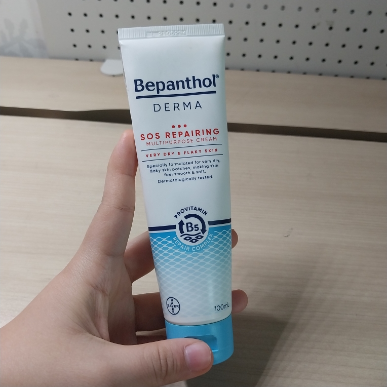 비판톨 (Bepanthol) 더마 SOS 리페어링 멀티퍼포즈 크림 review image