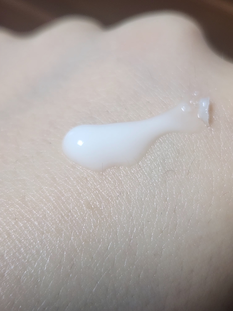 이자녹스 (ISAKNOX) 에이지포커스 바이탈 콜라겐 에멀전 review image