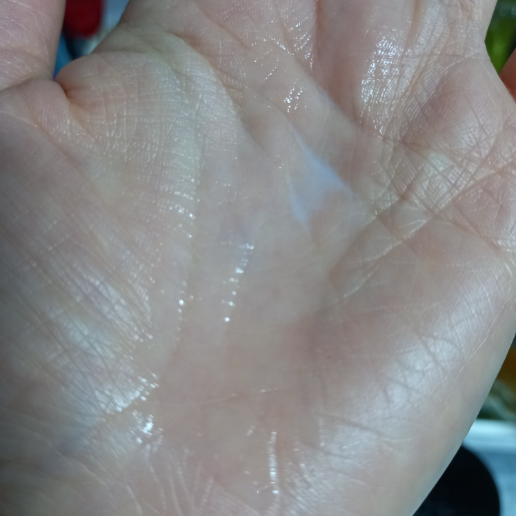 潜力平静乳霜爽肤水的真实用户使用照片
