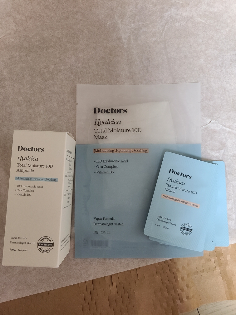 玻尿酸全效保湿10D安瓿的真实用户使用照片