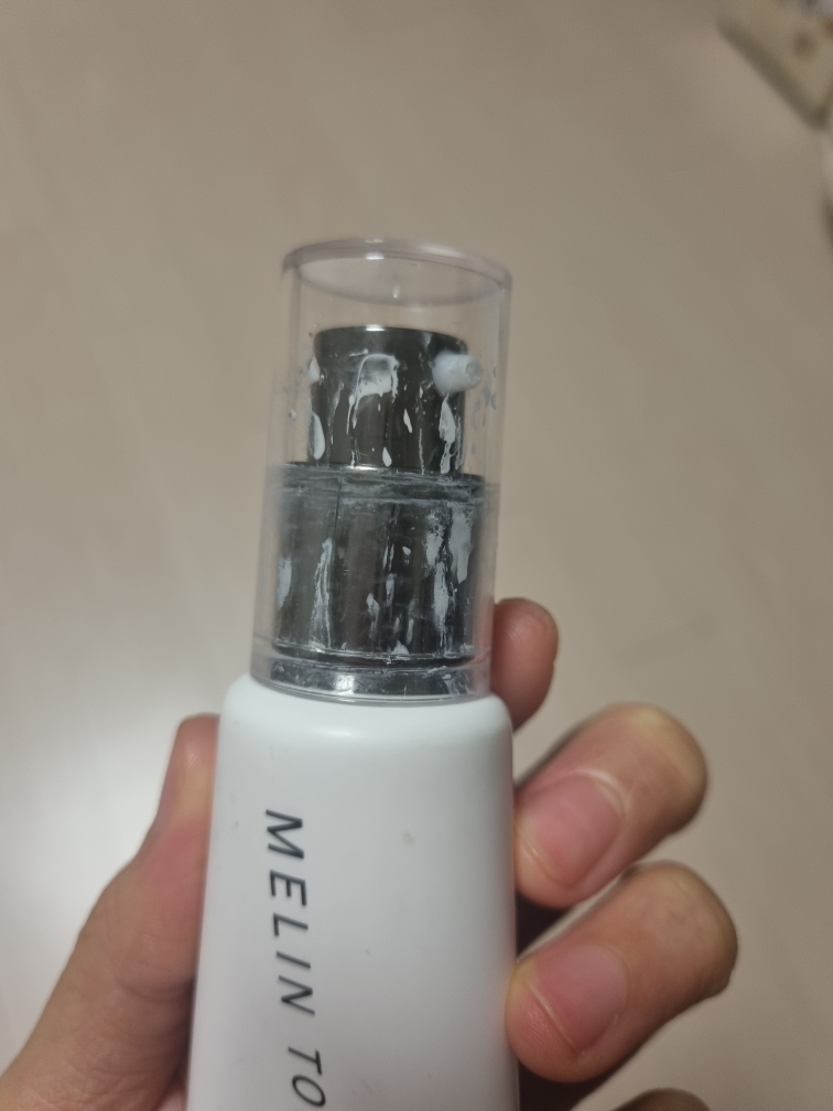 提亮精华的真实用户使用照片