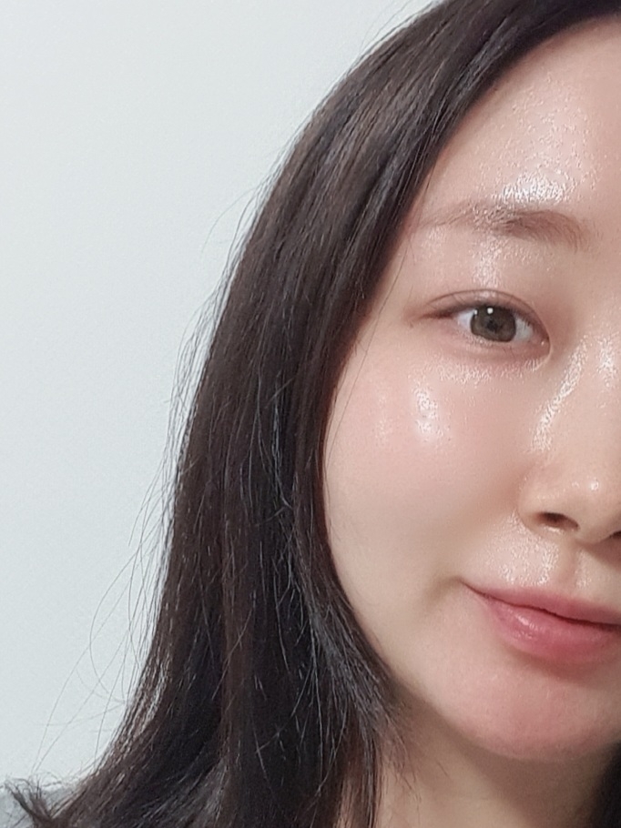 Real user review photo of PDRN Essence 100