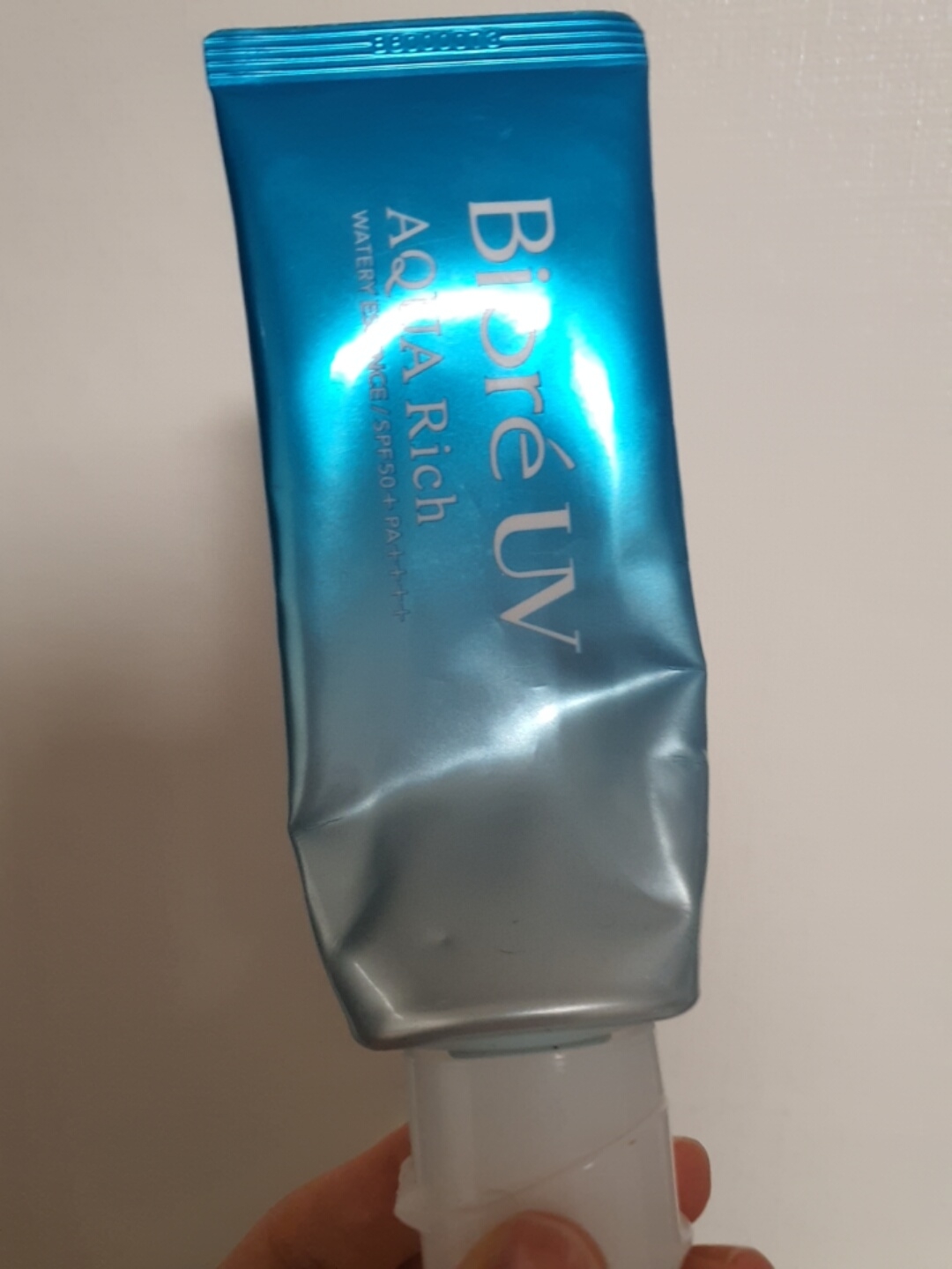 Biore (海外）UV Aquarich Watery Essence [SPF50+/PA++++] common.review image