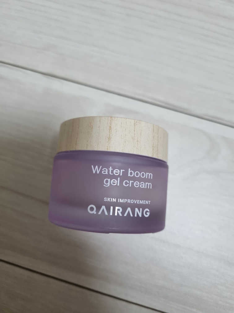 가이랑 (QAIRANG) 워터 붐 젤 크림 review image