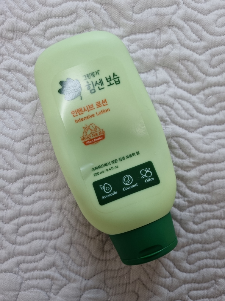 强效保湿乳液的真实用户使用照片