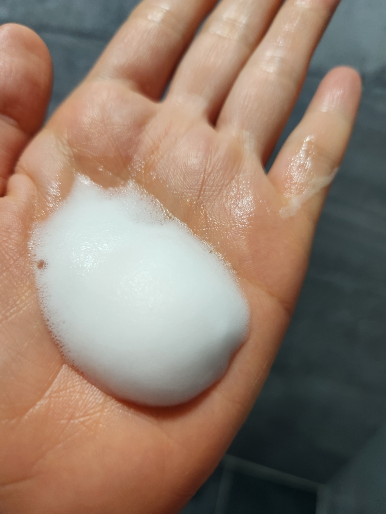 女性洗浴露的真实用户使用照片
