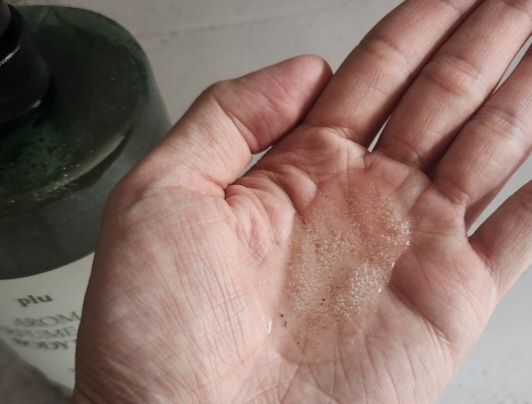 香薰香水磨砂沐浴露索菲亚·布朗的真实用户使用照片