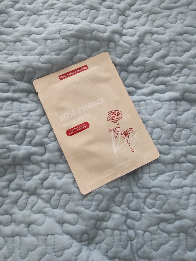 더아로마샵 (THEAROMASHOP) 로즈 에센스 마스크팩 review image