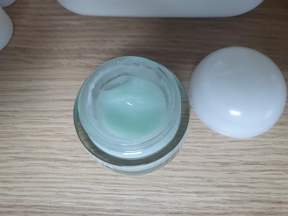 水润保湿啫喱霜的真实用户使用照片