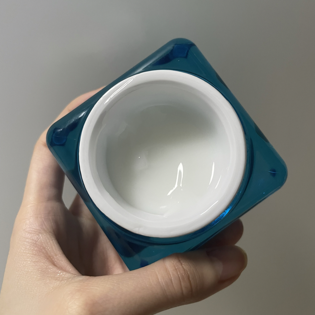 活力水解溶液™ 水润丰盈乳霜的真实用户使用照片