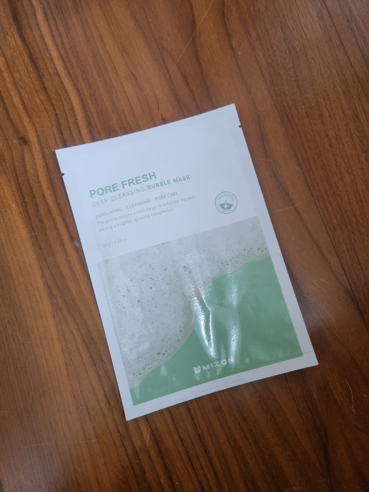 미즈온 (MIZON) 포어 프레쉬 딥 클렌징 버블 마스크 review image
