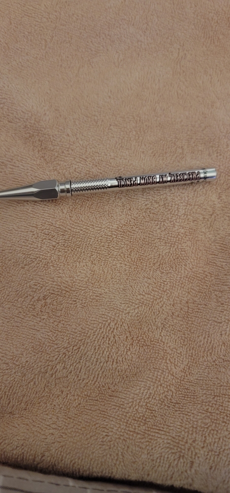 benefit Prismatic, lápiz para cejas My Brow Pencil en gris frío review image