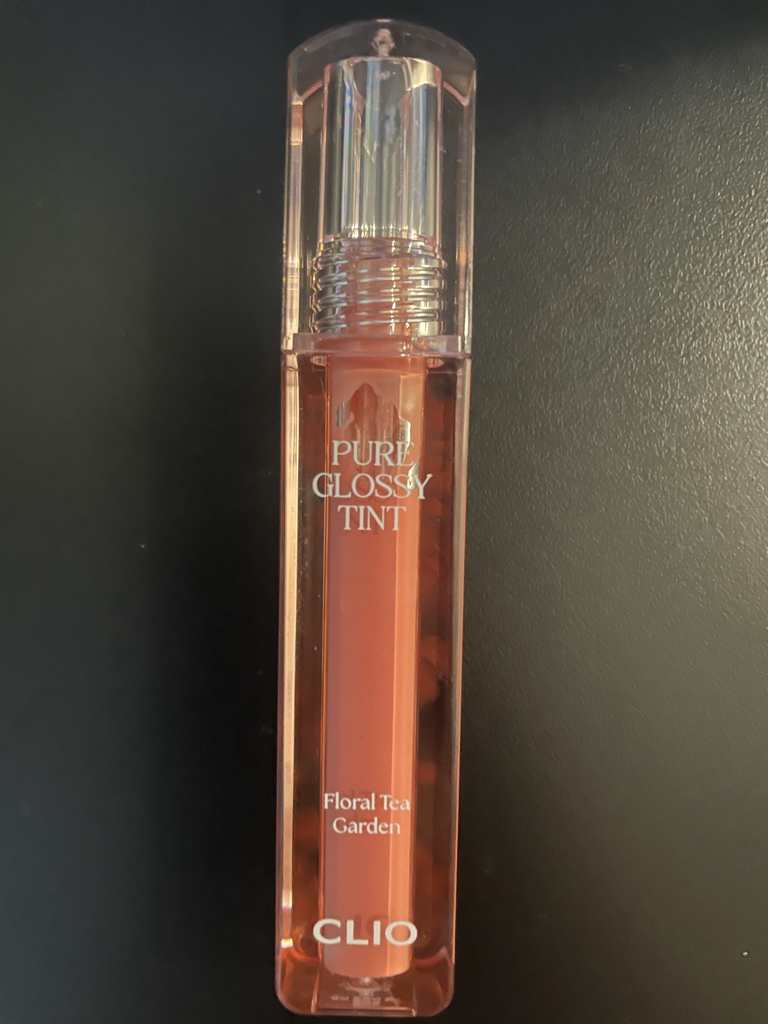 CLIO Floral Tea Garden Collection Pure Glossy Tint [No. 1 Wet Hydrangea] review image