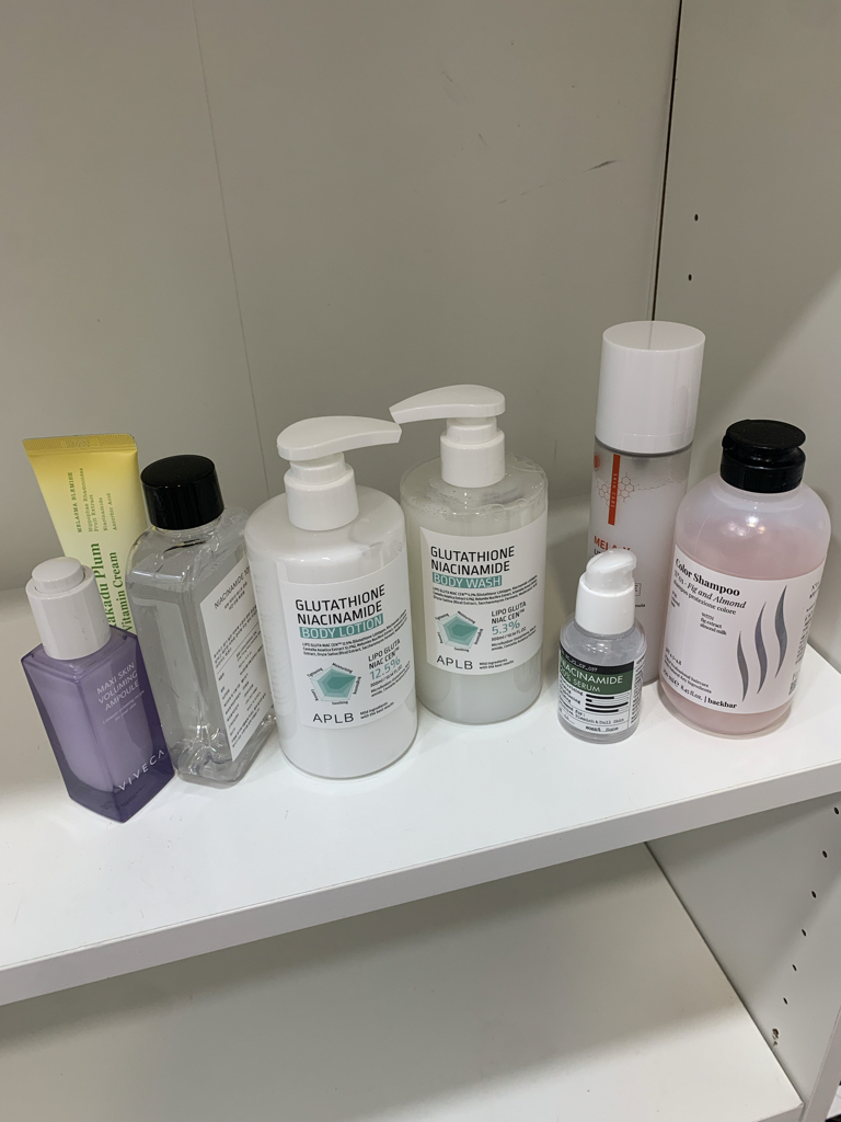 APLB (에이피엘비) 글루타치온 나이아신아마이드 바디워시 review image