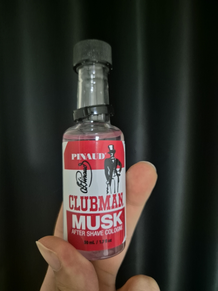 CLUBMANPINAUD MUSK AFTER SHAVE COLOGNE review image