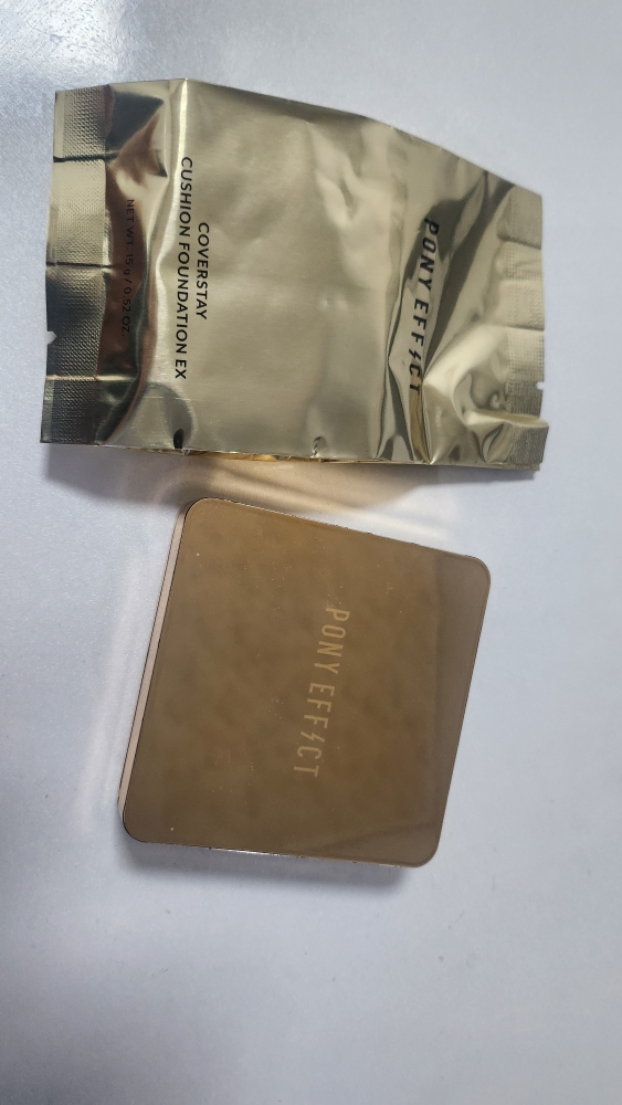 포니이펙트 (PONYEFFECT) 커버스테이 쿠션 파운데이션 EX [SPF50+/PA+++] [002 내추럴아이보리] review image