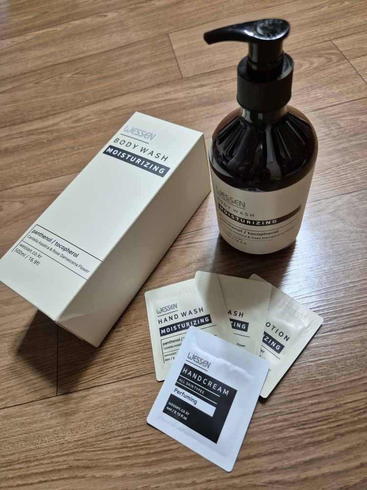 웨신 (WESSEN) 판테놀 바디워시 review image
