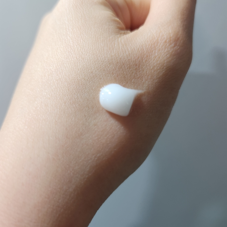 胶原蛋白超水润洁面乳的真实用户使用照片