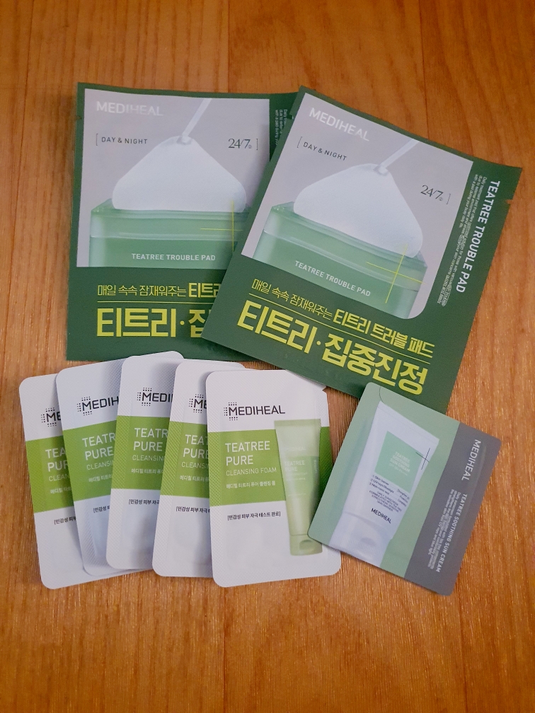 티트리 퓨어 클렌징 폼 review image
