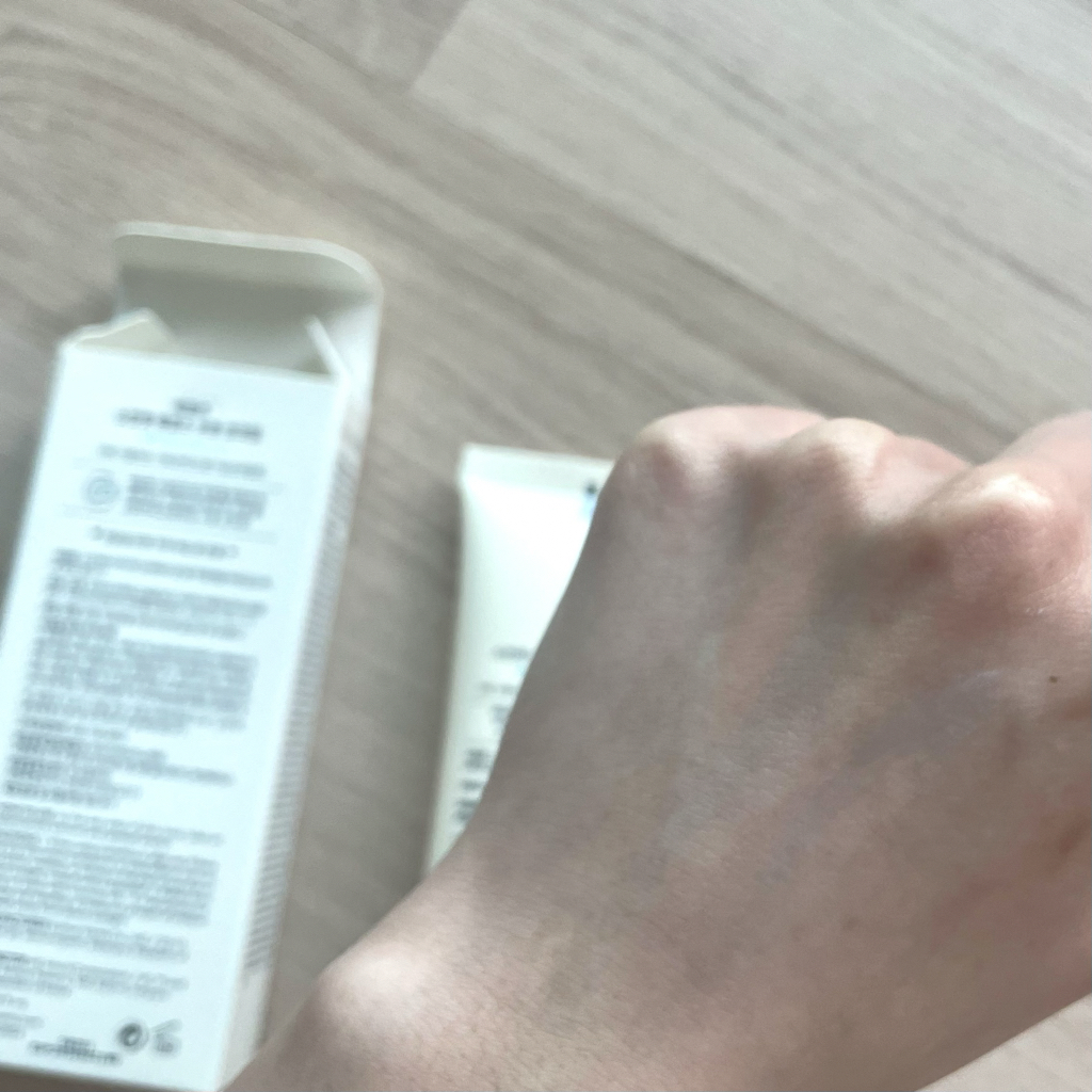 비원츠 (be+wants) 스킨핏 에센스 수분 선크림 [SPF50+/PA++++] review image