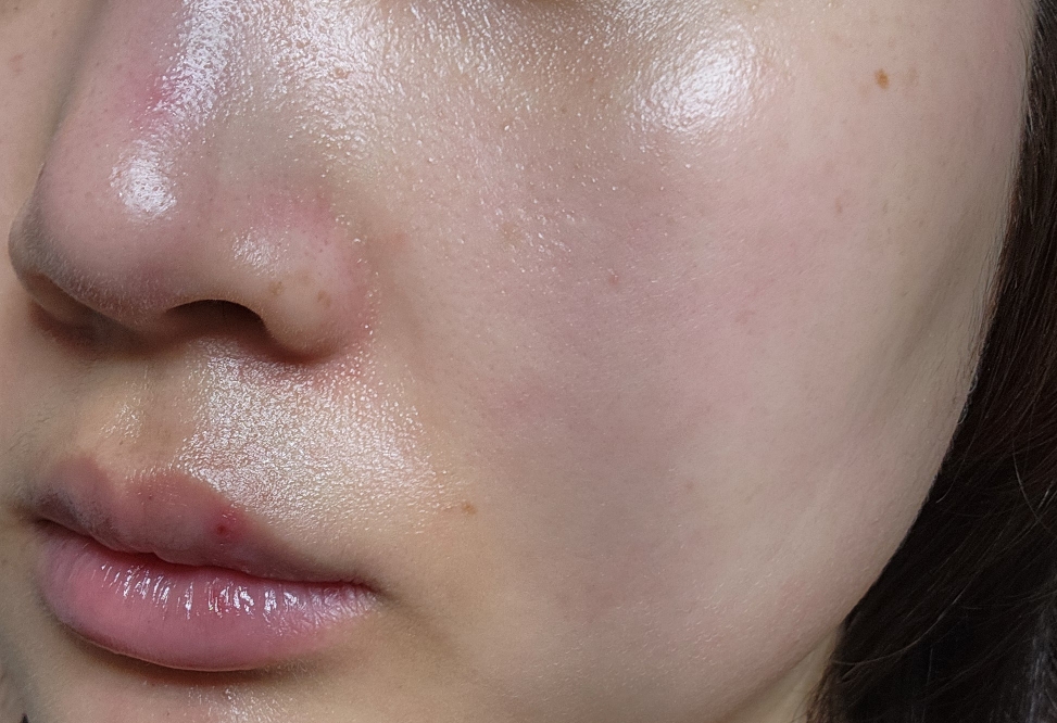 VELYVELY Aura Honey Light Cushion [SPF50+/PA+++] [No.］ common.review image