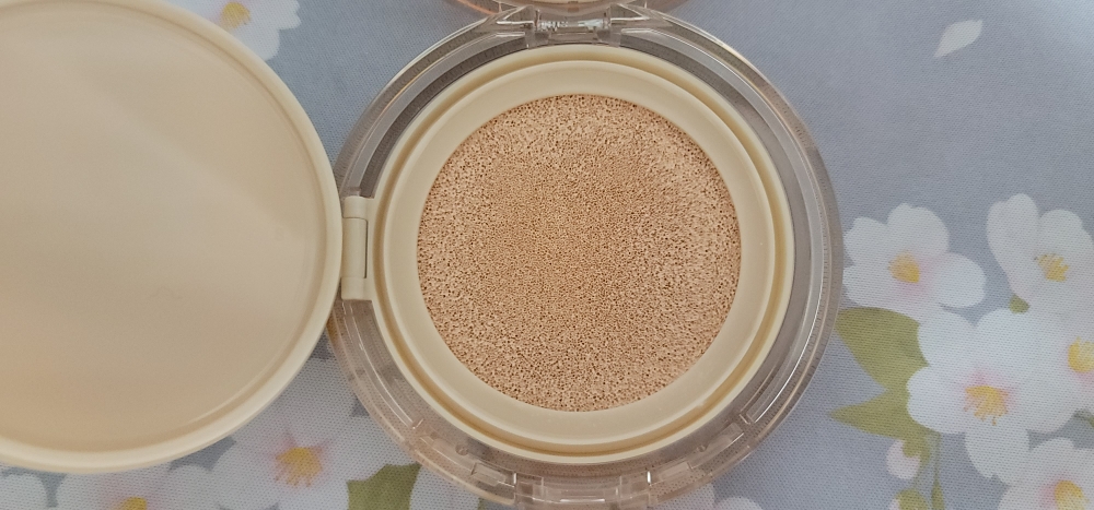 밀크터치 (MilkTouch) 롱 래스팅 벨벳 광채 쿠션 [SPF50+/PA+++] [N01호 퓨어베이지] review image