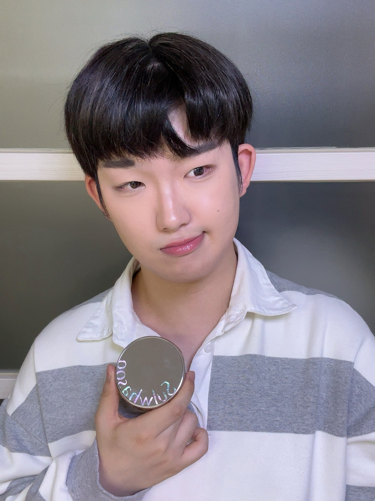 설화수 (Sulwhasoo) 퍼펙팅 쿠션 에어리 [SPF50+/PA+++] [23N1호] review image