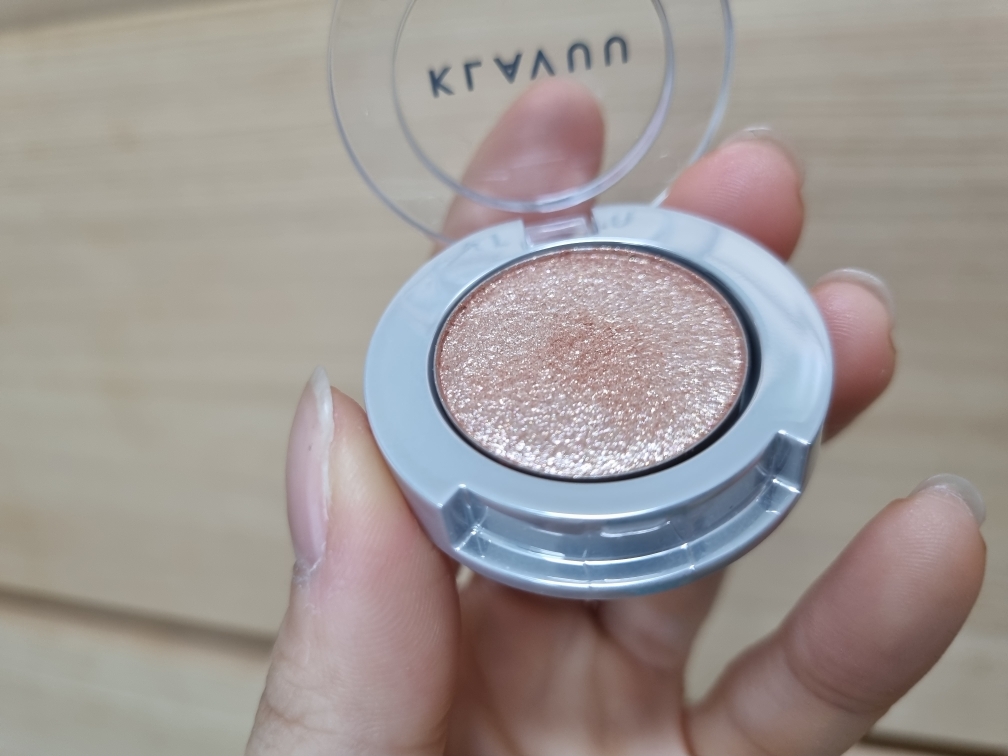 KLAVUU 都市脉动闪耀眼影 [金盏花色] common.review image