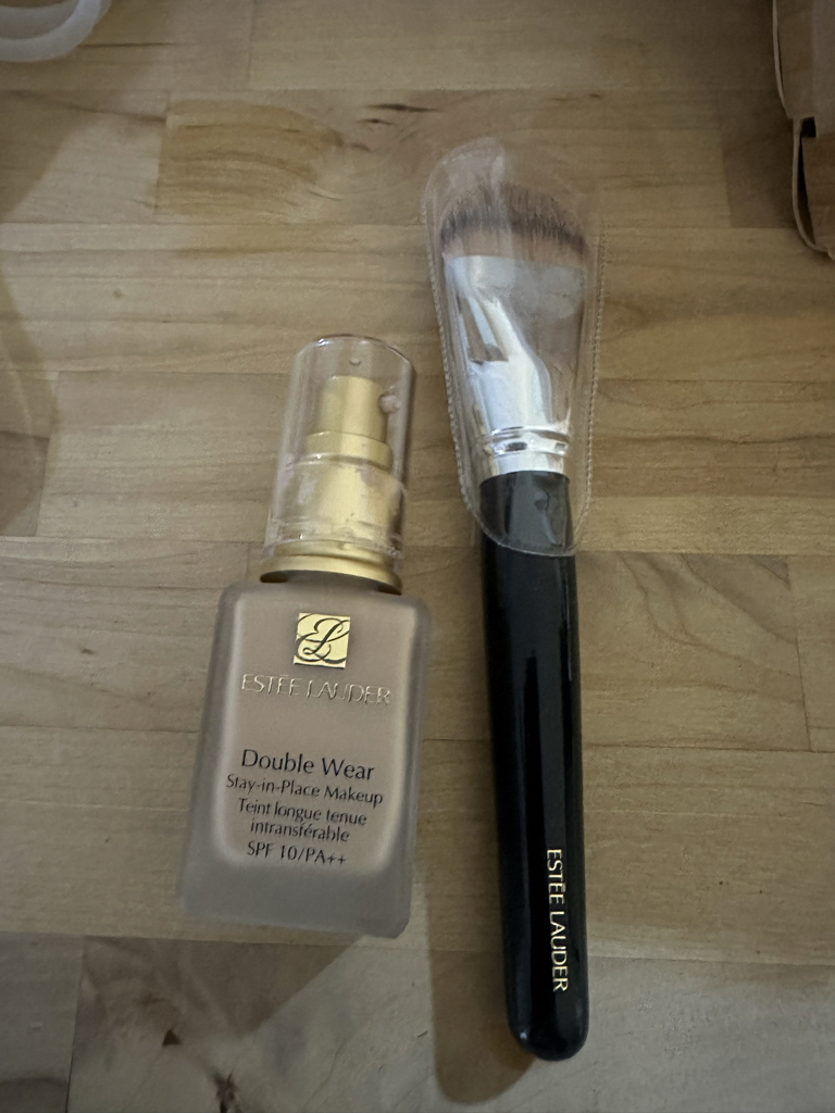 ESTEELAUDER 双重持久粉底液 [SPF10/PA++] [1W0 暖白瓷] common.review image