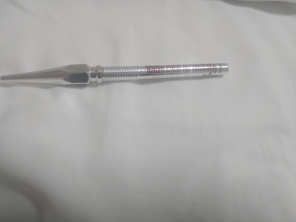 benefit Prismatic, lápiz para cejas My Brow Pencil en gris frío review image