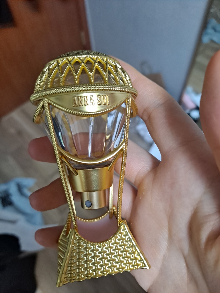 안나수이 (ANNASUI) 스카이 EDT review image