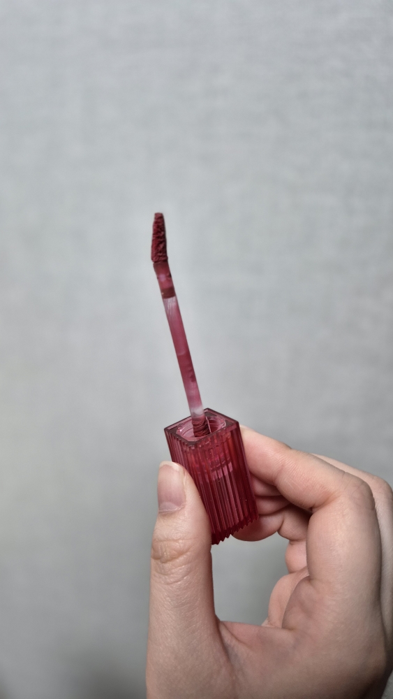 웨이크메이크 (wakemake) 벨벳 블러링 픽싱 틴트 [08 쿨페어링] review image