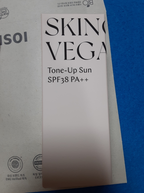 护肤 纯素 美白防晒霜 [SPF38/PA++]的真实用户使用照片