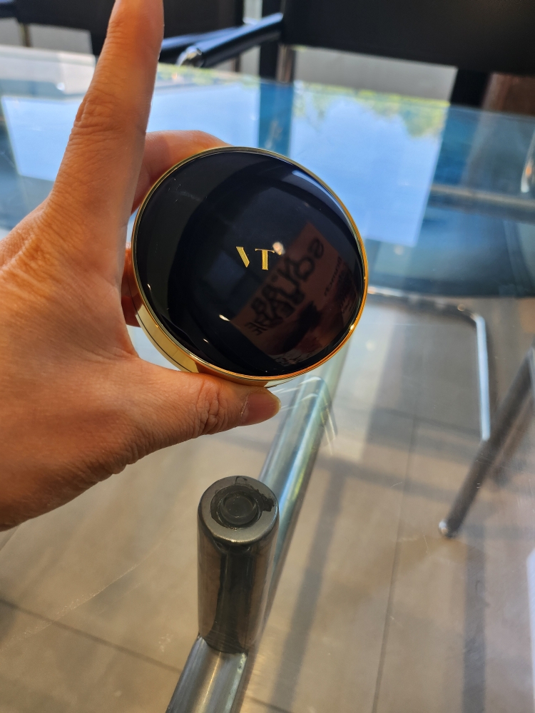 VT 化妆品 精华肌底液契约 [SPF50+/PA+++] [编号 21 浅米色] [色号 21 common.review image