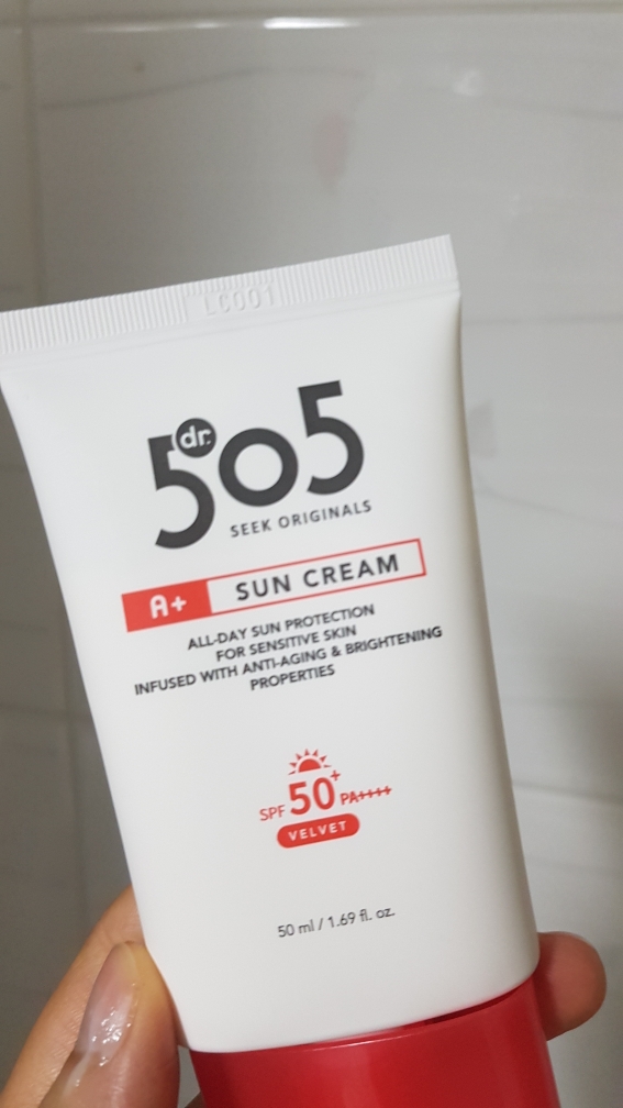 A+天然防晒霜 丝绒质地 [SPF50+/PA++++]的真实用户使用照片