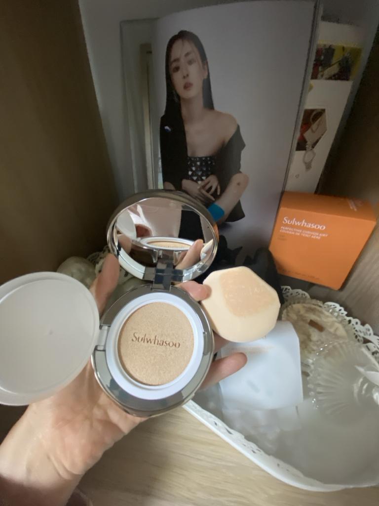 Sulwhasoo (雪花秀) 完美遮瑕气垫 [SPF50+/PA+++] [13N1 象牙色] common.review image