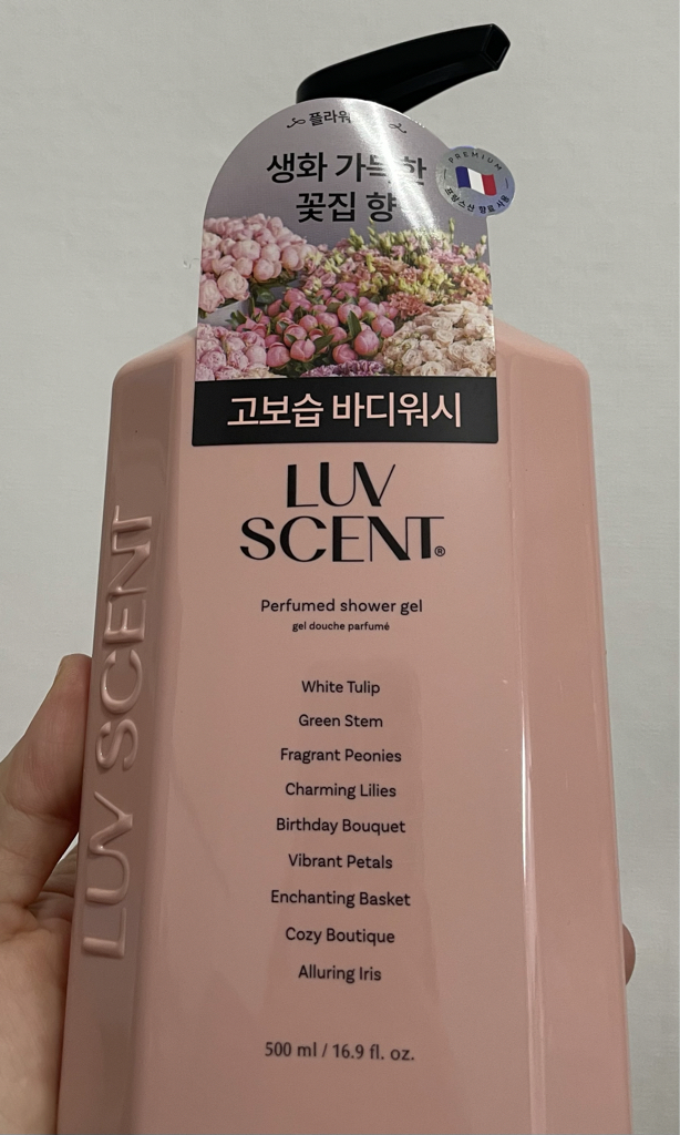 럽센트 (LUVSCENT) 바디워시 [플라워마켓] review image