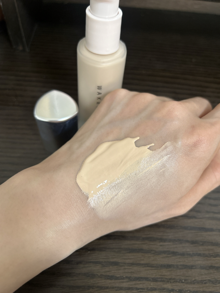 水丝绒遮瑕粉底液 [SPF30/PA+++] [23号 米色]的真实用户使用照片